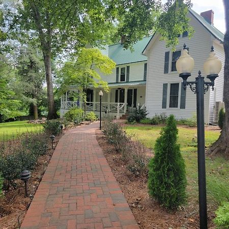 Mcternan Manor Apartment Franklin Exterior photo